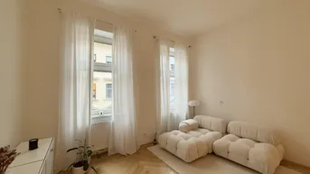 Expose Großzügige Klimatisierte moderne sanierte Altbauwohnung mit Balkon in guter Lage! In der Nähe von AKH!