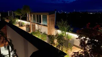 Expose !!!Neuer Preis!!! 999.000,- Euro!!! 4 Zi.-Penthouse mit Sauna, Dampfbad, 2 Terrassen und C-Port für 2 Autos!