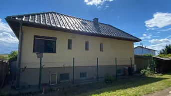Expose ***Ein schnuckeliges Haus mit überschaubarem Garten.***