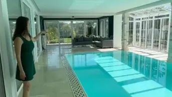 Expose VILLA mit Innenpool und Weinkeller im Golfclub Fontana