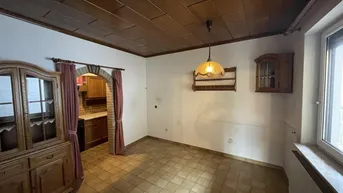 Expose 2 EINFAMILIEN-HÄUSER -- 8 ZIMMER!