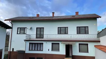 Expose GROSSES EINFAMILIEN-HAUS MIT AUSBAU-MÖGLICHKEIT -- NEBENGEBÄUDE -- GROSSER INNENHOF -- RUHELAGE