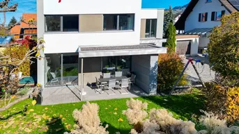 Expose Durchdachte Architektur mit Geschmack und Stil