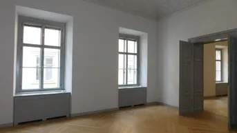 Expose Zentrum: schön saniertes Büro im Palais