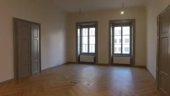 Expose Zentrum: sehr schön saniertes Büro im Palais