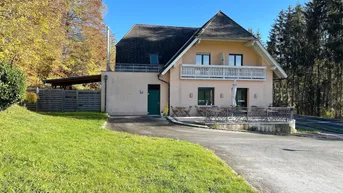 Expose Geräumiges Haus mit großzügigen Terrassen- und Balkonflächen