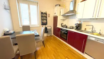 Expose Geräumige Wohnung im Hochparterre in zentraler ruhiger Stadtlage