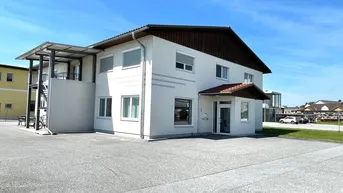 Expose Moderne, barrierefreie Werkstätte/ Produktionsstätte mit Büroflächen