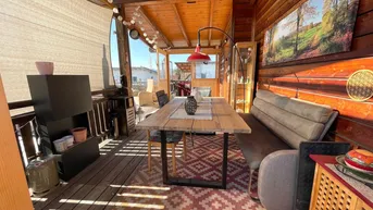 Expose Wohnen im Grünen mit Balkon, windgeschützter Terrasse und Garten