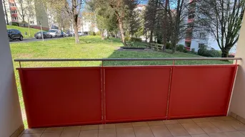 Expose Lichtdurchflutete Wohnung mit Balkon und Blick ins Grüne