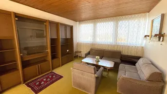 Expose 3-Zimmer-Wohnung mit Loggia und Fernblick in ruhiger Lage