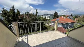 Expose Gemütliche 2-Zimmer-Dachgeschoßwohnung mit Balkon in Graz Puntigam!