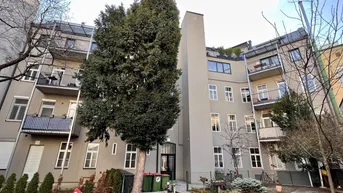 Expose Unbefristet vermietete 3-Zimmer **Altbau-Wohnung** mit Balkon in 2016 sanierten Eckzinshaus