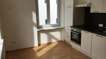 Expose Traumhafte 2-Zimmer-Wohnung mit separater Küche in Straßgang! ab Oktober verfügbar!