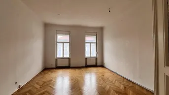 Expose **WG-geeignet** 5-Zimmer Wohnung in Top Lage! ab sofort verfügbar!