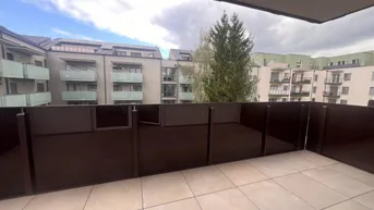 Expose Perfekt aufgeteilte 3 Zimmerwohnung mit Balkon - Erstbezug