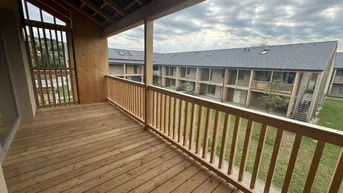 Expose Mietkauf - Großzügige 2-Zimmer-Wohnung mit überdachter Terrasse 