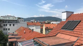 Expose Exklusive Dachgeschosswohnung mit außergewöhnlichem Raumgefühl und hochwertiger Ausstattung