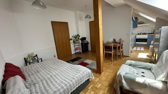Expose Zentral gelegene 2-Zimmer-Dachgeschoßwohnung mit besonderem Flair