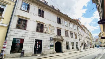 Expose Geräumige 2,5 -Zimmer-Wohnung in der Innenstadt!