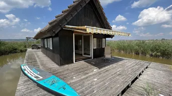 Expose EIN TRAUM - ALLEINRUHELAGE - UNEINSEHBAR - IM NEUSIEDLER SEE - AUF PACHTGRUND MIT YACHTHAFEN BOOTSANLEGEPLATZ