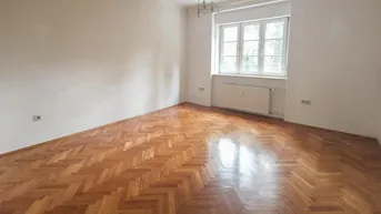 Expose teilmöblierte WG-fähige Wohnung mitten im Uni4tel | Möbel im Retro Style | ab sofort