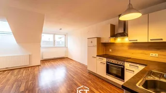 Expose Altheim - Charmante 2-Zimmer-Wohnung im Dachgeschoß