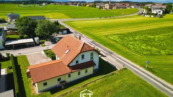 Expose Schleedorf - Familienhit: Einfamilienhaus mit Bergblick