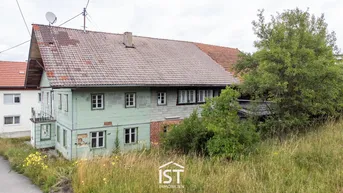 Expose Waldzell - Baufälliges Bauernhaus im Dorfgebiet