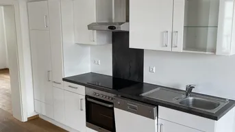 Expose Geräumige, gepflegte 2- Zimmer Wohnung mit schöner Terrasse und möblierter Küche in Ried
