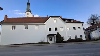 Expose Heimelige Single-Wohnung mit möblierter Küche im zentraler Lage Lohnsburg