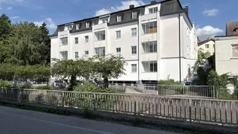 Expose Attraktives Wohnungspaket - vier vermietete Wohnungen im Zentrum von Ried i. I.