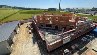Expose Moderne Büro-/Praxisfläche in Frankenburg: Erstbezug mit Dachterrasse und Top-Ausstattung!