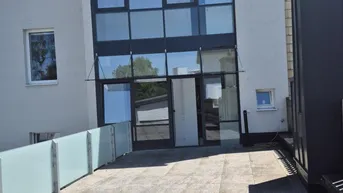 Expose Klimatisierte topmodern ausgestattete Büro-/Praxisflächen im Zentrum von Ried im Innkreis