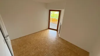 Expose Gemütliche 2-Zimmer Wohnung mit Loggia in bekannter Wohnlage in Gaspoltshofen