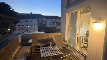 Expose Besonderheit! Gemütliche 2-Zimmer-Maisonettewohnung mit schöner Dachterrasse und möblierter Küche im Stadtzentrum Ried