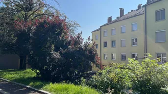 Expose Paradies am Römerberg mit 3Zimmer und 84m2-Top Lage, helle Räume, Balkon, Garage