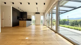 Expose PERFECT HOME - VIKTRING: TOP Eckreihenhaus - klimatisiert - BUS-System - Garage - Doppelcarport