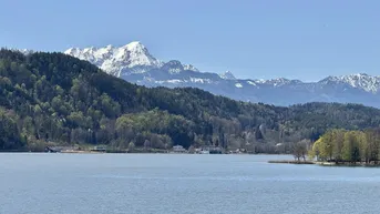 Expose Wörthersee-Nordufer: Eckpenthouse mit herrlicher Seeblickterrasse und Tiefgarage *ERSTBEZUG*