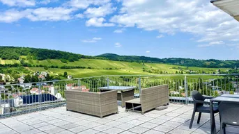 Expose Villa mit Dachterrasse &amp; Panoramablick in Top-Lage