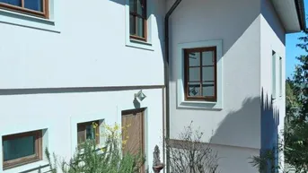 Expose Außergewöhnliche Villa im Landhausstil