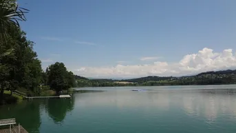 Expose 60 m² FERIENWOHNUNG MIT PRIVATTEICH! EINZIGARTIGES PROJEKT IM NATURPARADIES LÄNGSEE! NUR NOCH DIESE WOHNUNG VERFÜGBAR!