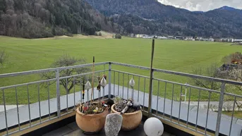 Expose Traumhafte Dachgeschoßwohnung in Wörgl: 4 Zimmer, Terrasse &amp; 2 Tiefgaragenplätze!