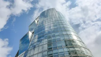Expose Modernes Büro mit tollem Ausblick - flexible Aufteilung - Andromeda Tower