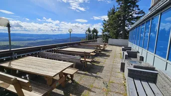 Expose Gastrofläche mit riesiger Terrasse und spektakulärem Fernblick - Toplage im Naturpark Hohe Wand