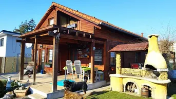 Expose WIEN: Gepflegtes EFH mit Terrasse &amp; Pool auf 368m² Eigengrund! "Urlaubsfeeling mitten in Wien"