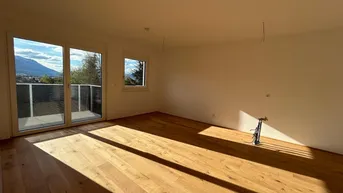 Expose Neubau: Sonnige 2 Zi-Wohnung mit großem Westbalkon