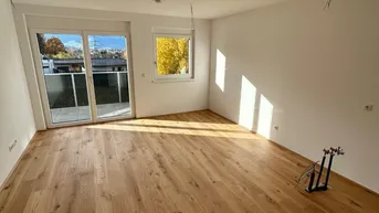 Expose Sonnige 2 Zimmer-Wohnung mit großem Westbalkon in Neugötzens