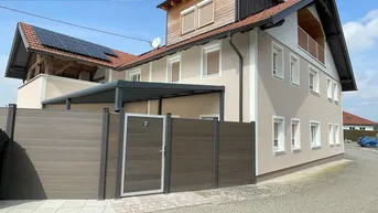 Expose Preisreduziert: Dachgeschossmaisonette mit Loggia und Terrasse