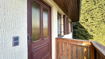 Expose Einfamilienhaus mit riesigem Garten - 5 Zimmer - Zentrumnähe